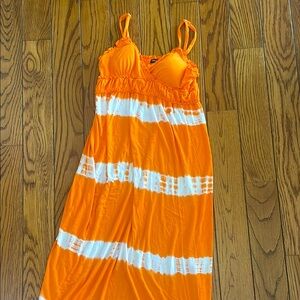 Cha Cha Vente Ruffled Orange Top
